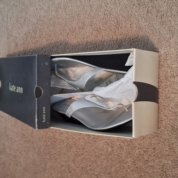 Shoes - Picture 1 of 5